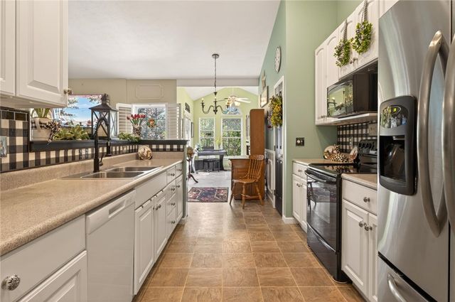 1508 Coral Drive, Farmington, NY 14425