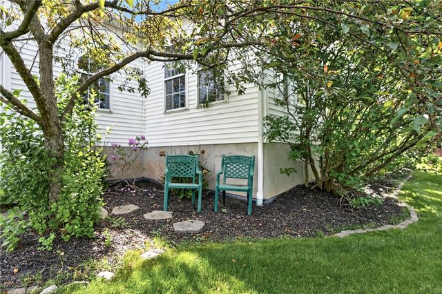 1508 Coral Drive, Farmington, NY 14425