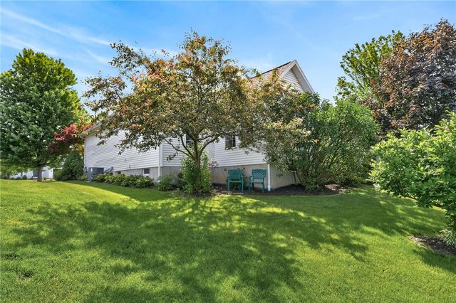1508 Coral Drive, Farmington, NY 14425