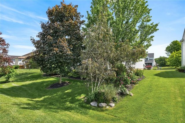 1508 Coral Drive, Farmington, NY 14425