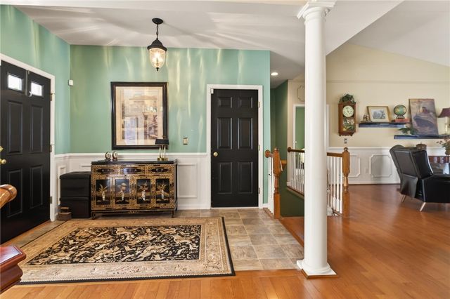 1508 Coral Drive, Farmington, NY 14425
