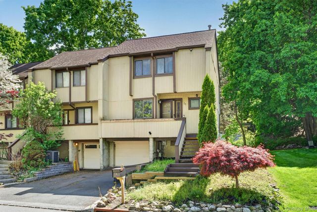 11 Rockledge Drive, Suffern, NY 10901