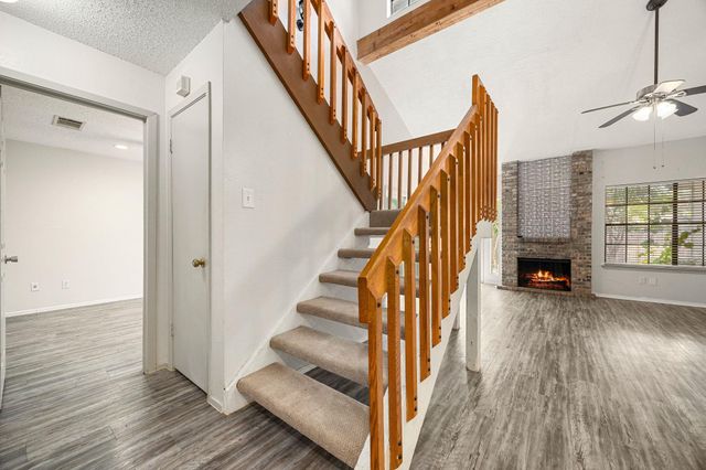 1748 Ohlen RD 42, Austin, TX 78757