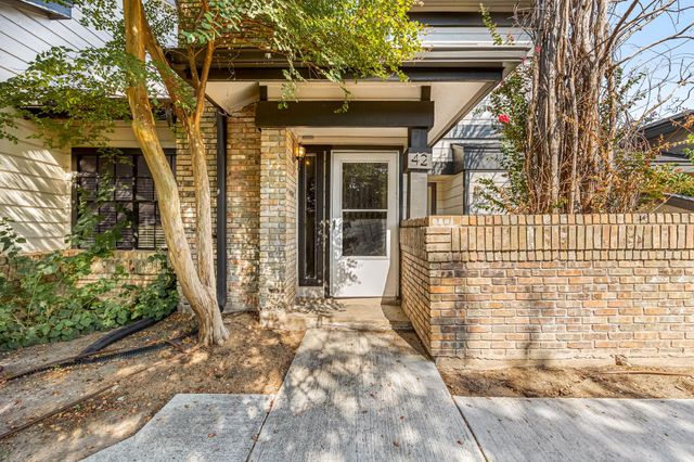 1748 Ohlen RD 42, Austin, TX 78757