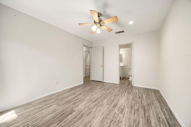 1748 Ohlen RD 42, Austin, TX 78757