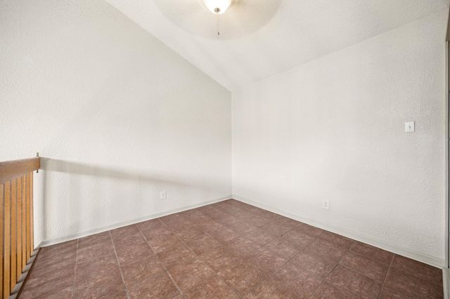 1748 Ohlen RD 42, Austin, TX 78757