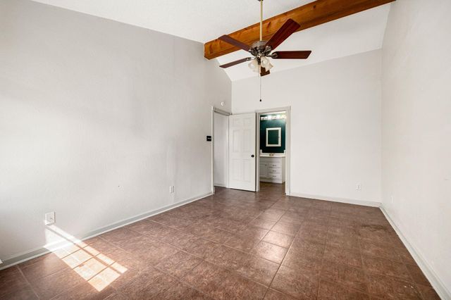 1748 Ohlen RD 42, Austin, TX 78757