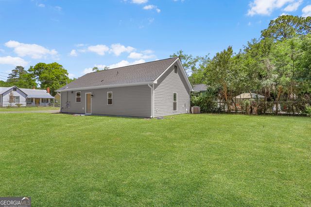 2235 Alaska Street, Savannah, GA 31404