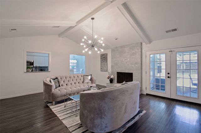 527 Goodwin Drive, Richardson, TX 75081
