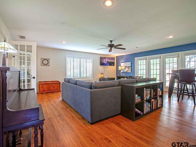 4721 Kidd Drive, Tyler, TX 75703