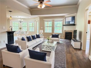 2 Drifton Lane, Bella Vista, AR 72715
