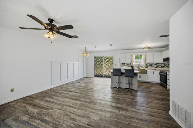 6716 NW 29TH STREET, Gainesville, FL 32653