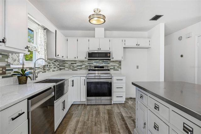 6716 NW 29TH STREET, Gainesville, FL 32653