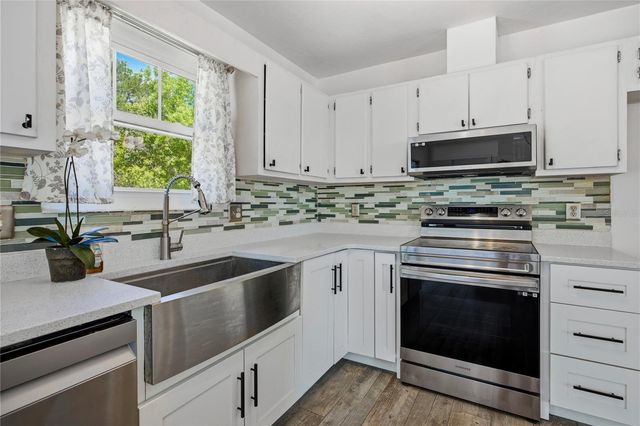 6716 NW 29TH STREET, Gainesville, FL 32653