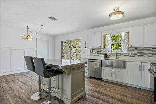 6716 NW 29TH STREET, Gainesville, FL 32653
