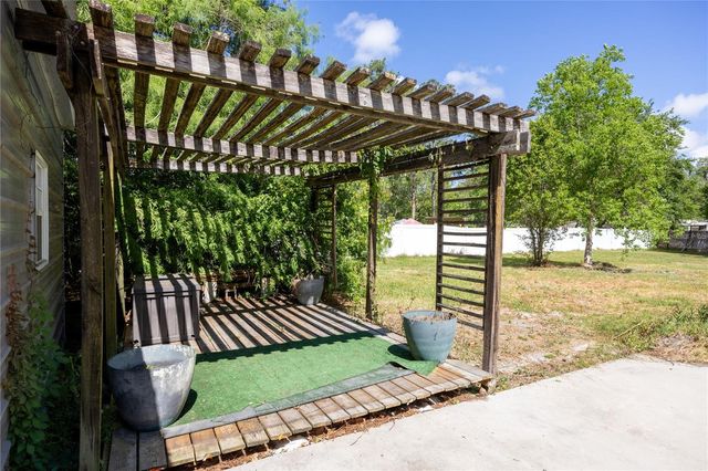 6716 NW 29TH STREET, Gainesville, FL 32653