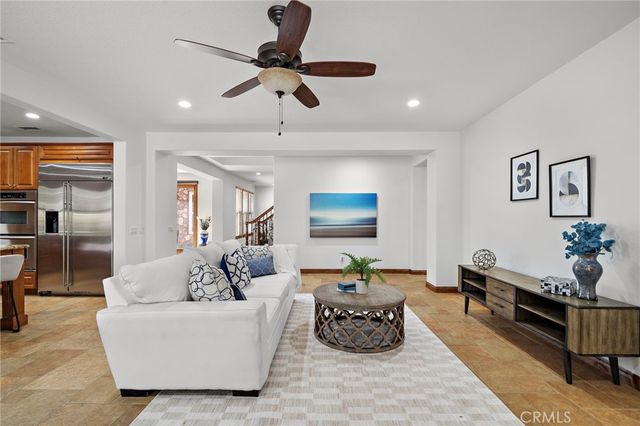 28 Drackert Lane, Ladera Ranch, CA 92694