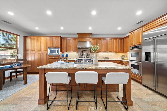 28 Drackert Lane, Ladera Ranch, CA 92694