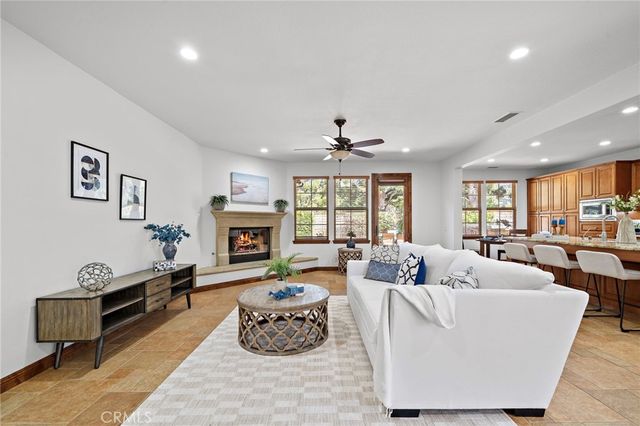28 Drackert Lane, Ladera Ranch, CA 92694
