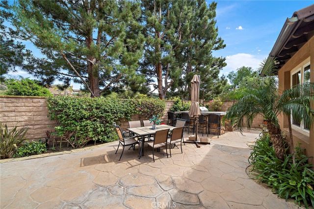 28 Drackert Lane, Ladera Ranch, CA 92694