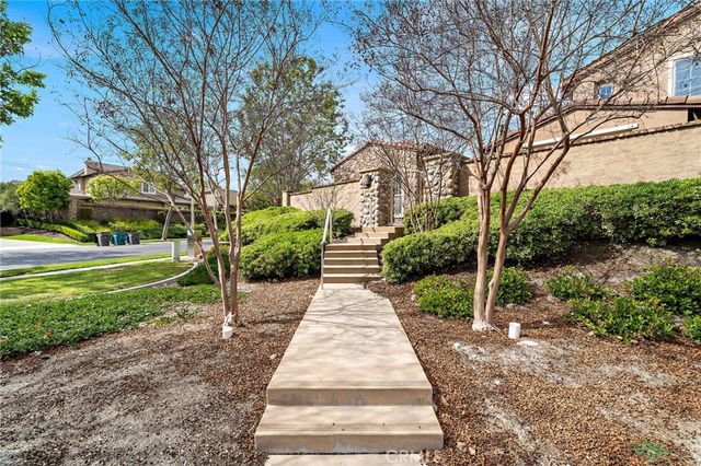 28 Drackert Lane, Ladera Ranch, CA 92694
