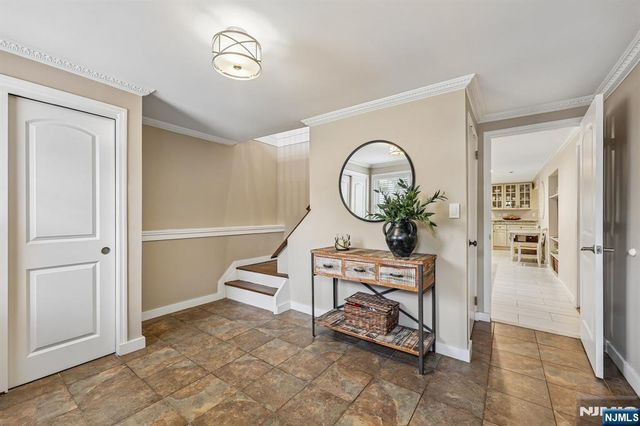 88 Stelling Avenue, Maywood, NJ 07607