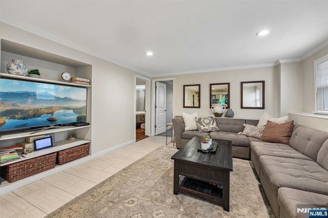 88 Stelling Avenue, Maywood, NJ 07607