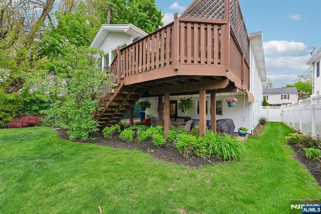 88 Stelling Avenue, Maywood, NJ 07607