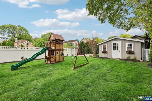 88 Stelling Avenue, Maywood, NJ 07607