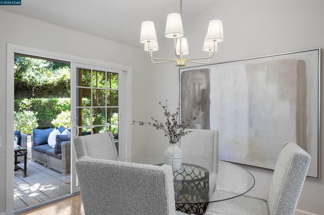 109 Blossom Ct, Danville, CA 94506