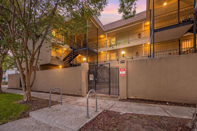 1700 Nueces ST 203, Austin, TX 78701