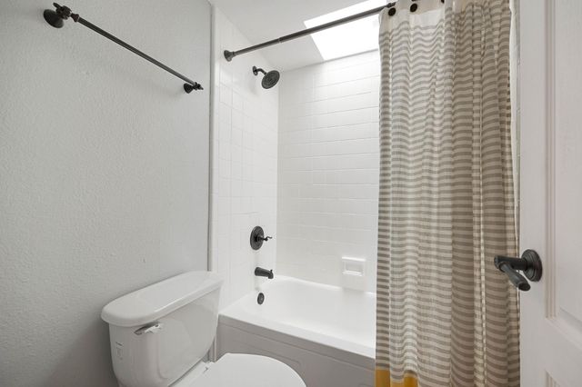 1700 Nueces ST 203, Austin, TX 78701