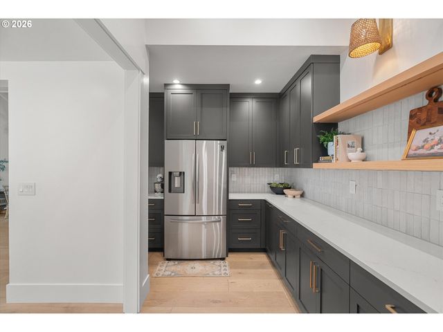 505 Sw GLEN Rd, Portland, OR 97219