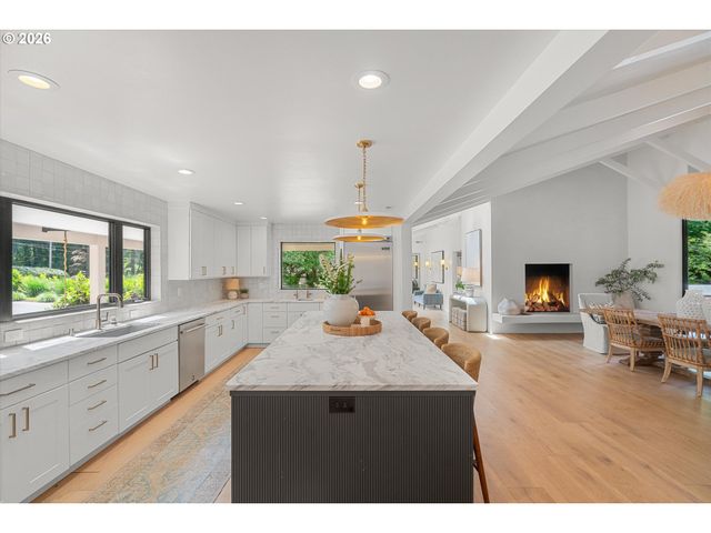 505 Sw GLEN Rd, Portland, OR 97219