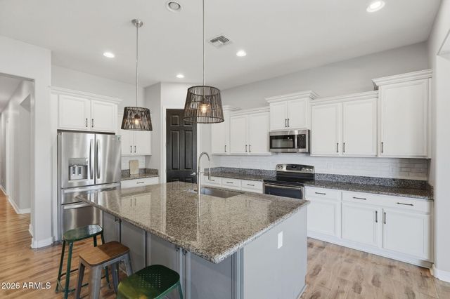 27158 N 81ST Avenue, Peoria, AZ 85383