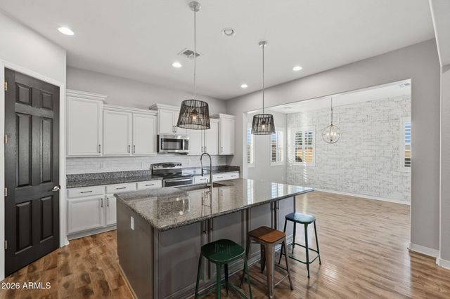 27158 N 81ST Avenue, Peoria, AZ 85383