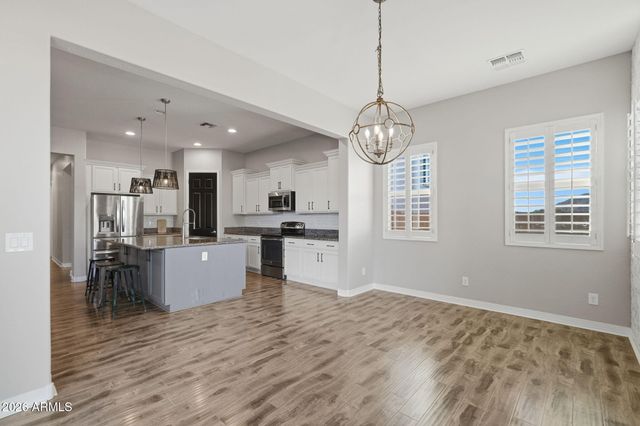 27158 N 81ST Avenue, Peoria, AZ 85383