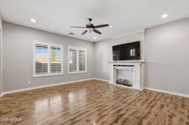 27158 N 81ST Avenue, Peoria, AZ 85383