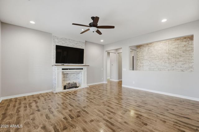 27158 N 81ST Avenue, Peoria, AZ 85383