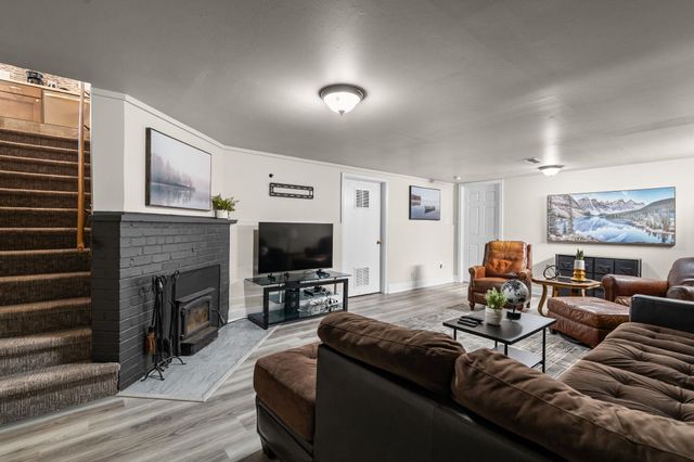 4107 S Hogan St, Spokane, WA 99203