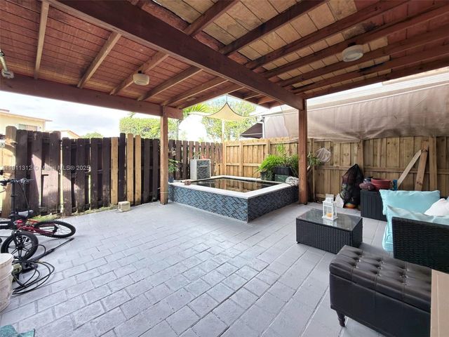 13415 SW 12th Ter, Miami, FL 33184