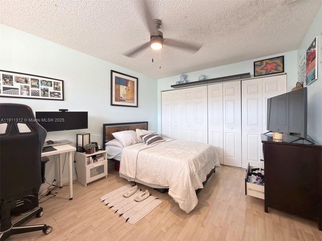 13415 SW 12th Ter, Miami, FL 33184