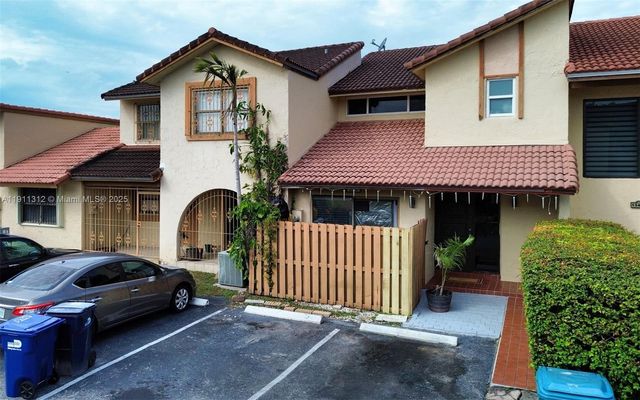 13415 SW 12th Ter, Miami, FL 33184