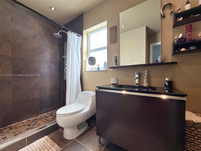 13415 SW 12th Ter, Miami, FL 33184