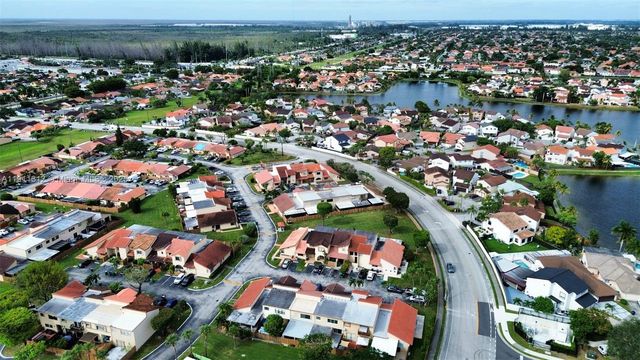 13415 SW 12th Ter, Miami, FL 33184