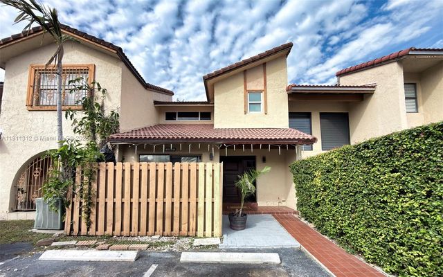13415 SW 12th Ter, Miami, FL 33184