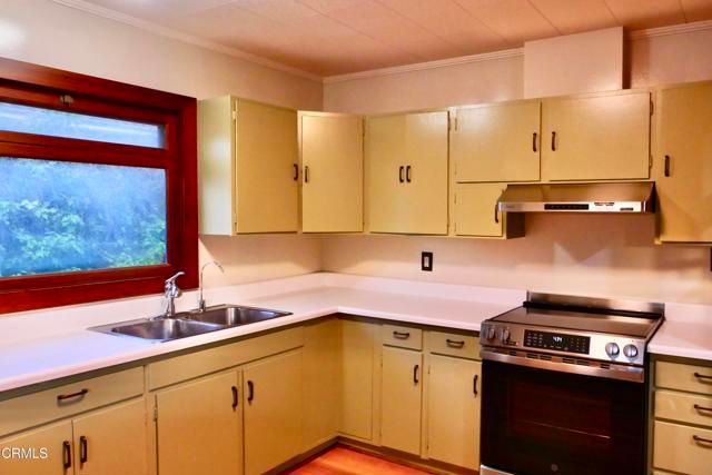 137 Olsen Lane, Fort Bragg, CA 95437