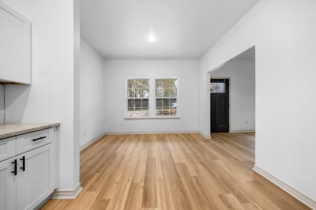 303 Meador, Moody, TX 76557