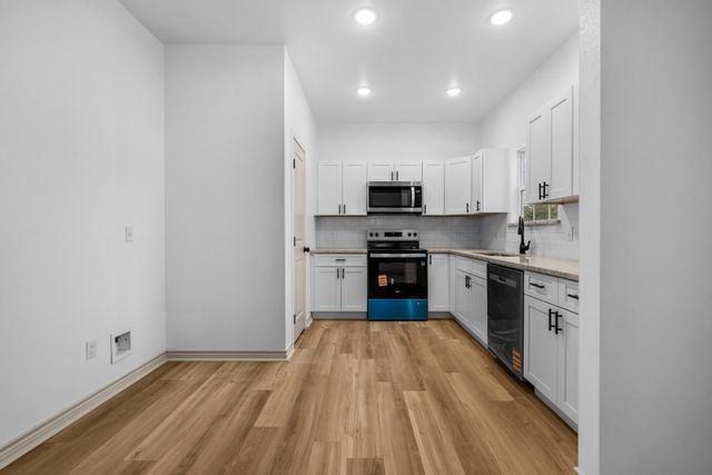 303 Meador, Moody, TX 76557