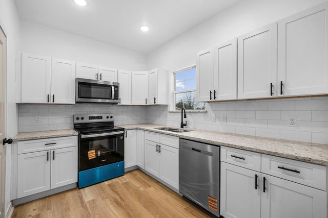 303 Meador, Moody, TX 76557